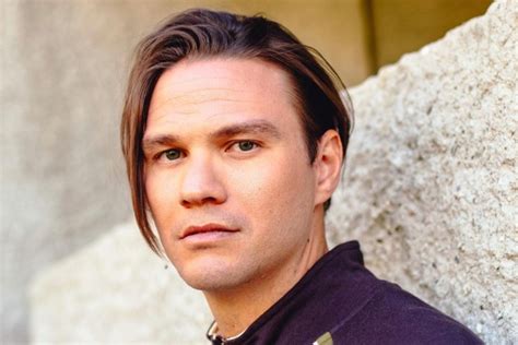 Tilian Pearson Leaves Dance Gavin Dance